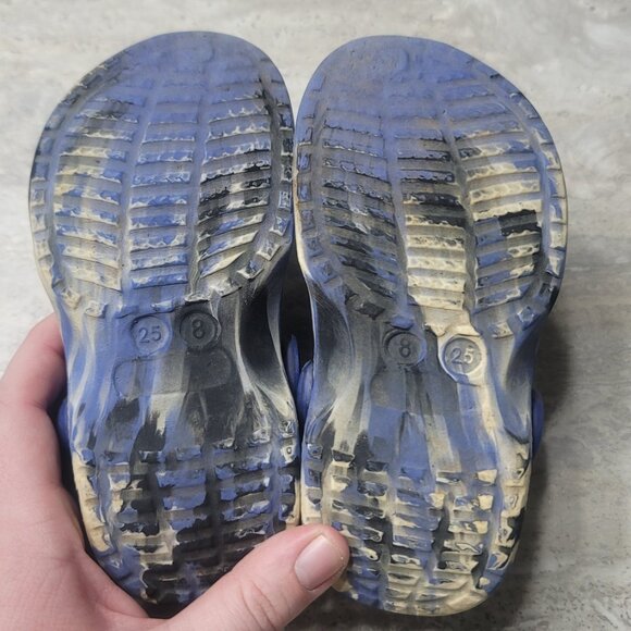 #346 Toddler Blue Crocs sz 8 - Picture 2 of 6